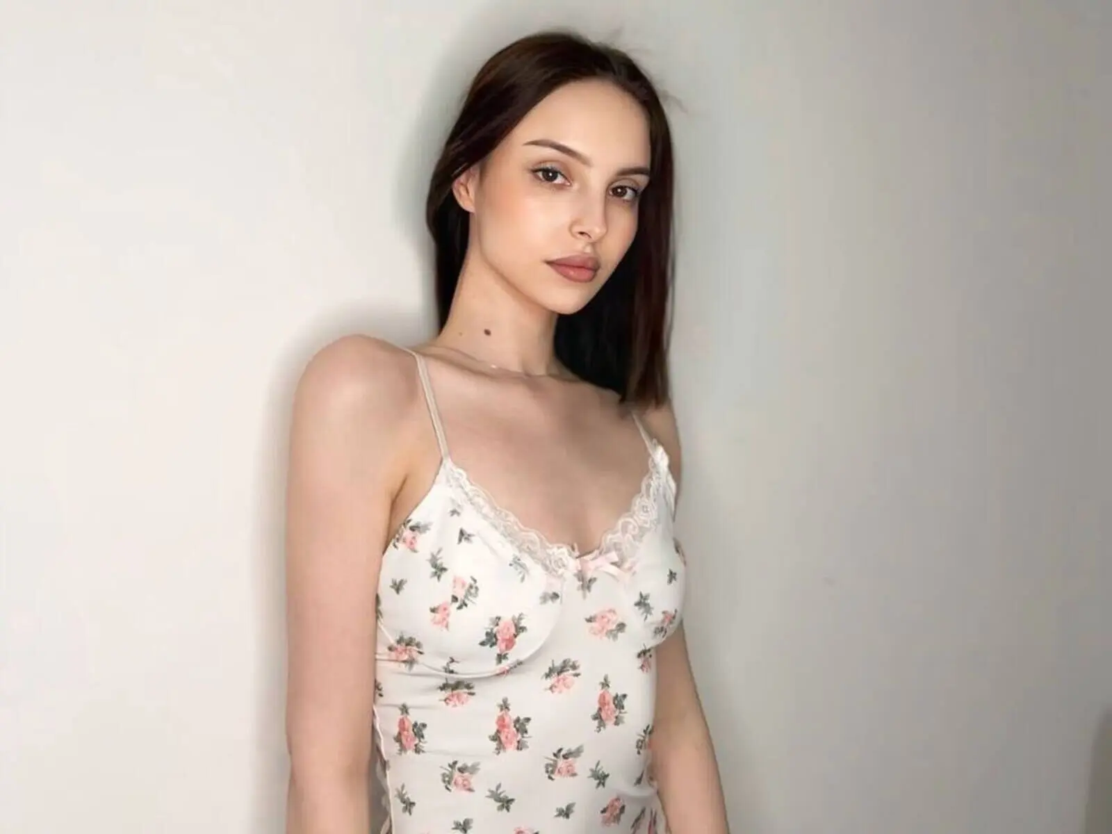 VireyaVell's Sex ChatRoom